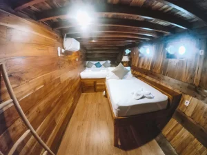 phinisi 7 labuan bajo