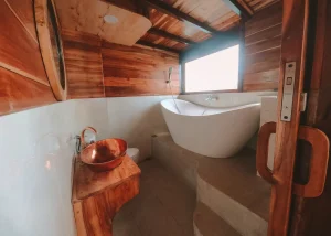 phinisi 7 labuan bajo
