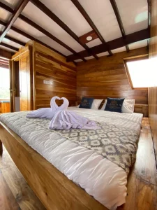 sewa kapal andalusia 2.