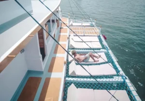 paket wisata labuan bajo