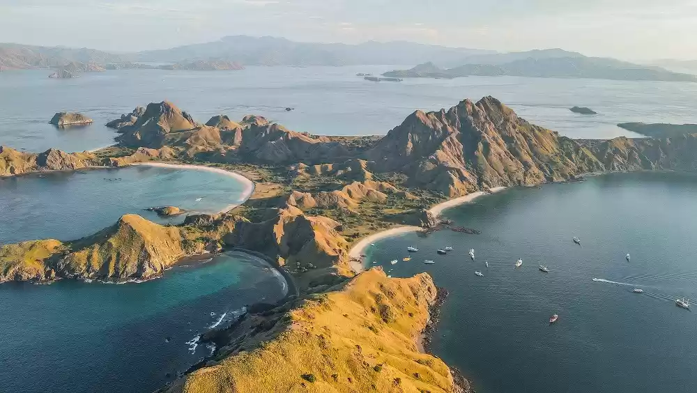 padar island
